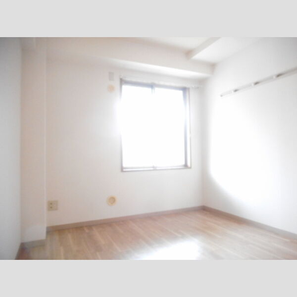 グランパシフィック101号室 洋室