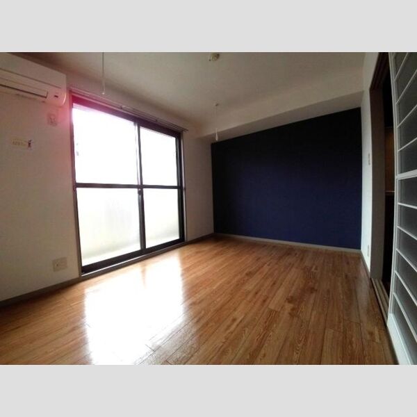 ピラタス　Ⅴ 居室