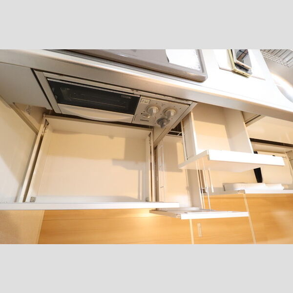 マリンハイツ幕張 キッチン　収納