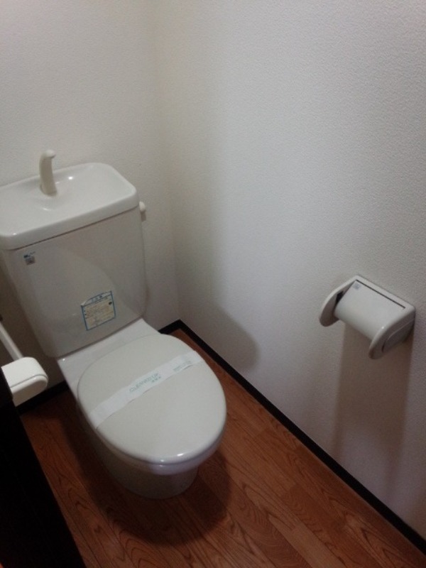 バース4階 トイレ