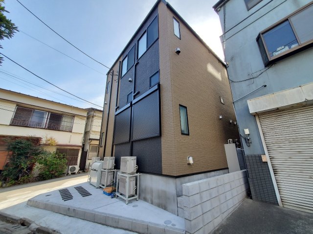 ハーモニーテラス上中里0203号室 外観