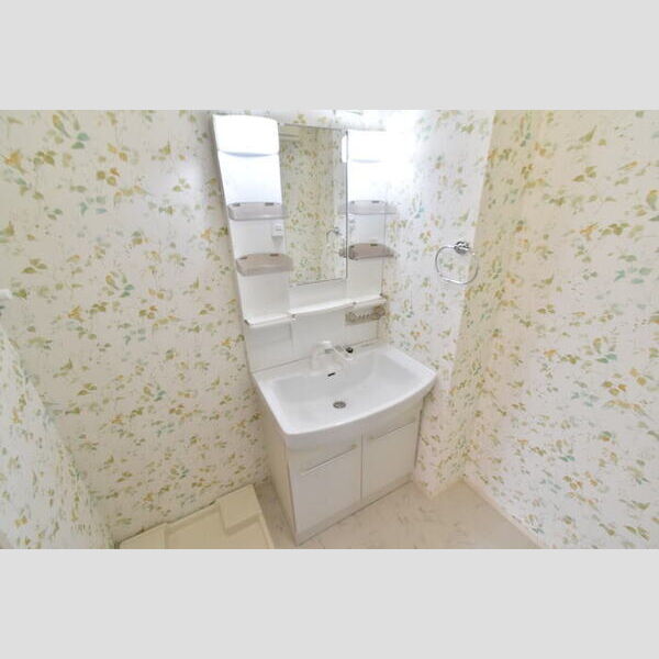 ハイネスA102号室 ♪洗髪洗面化粧台♪