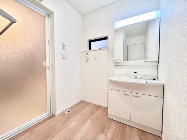 朝霞戸建て 洗面