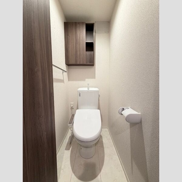 ゼラニウム湘南台303号室 トイレ