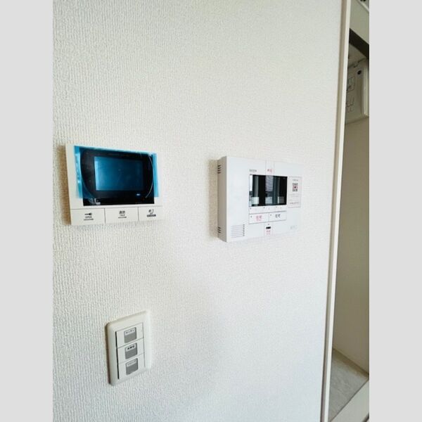 サンブルーム湘南 SECOMのセキュリティシステム　モニタ付きインターホン