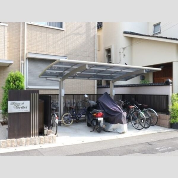 メゾンド　ベリタス 駐輪場