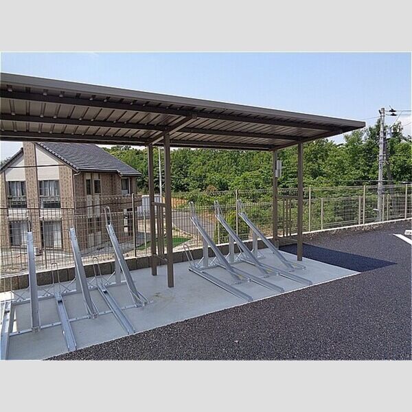 D-room請西南 A棟 駐輪場