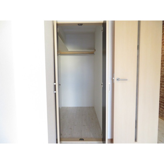 プレミアムバリュー板橋徳丸 洋室・収納