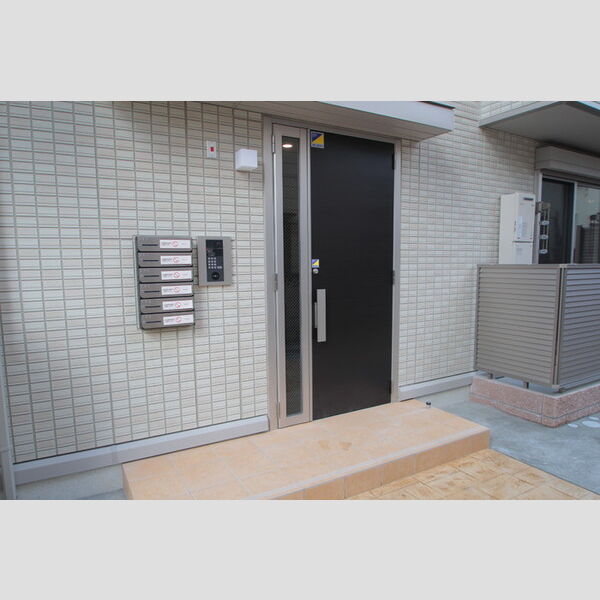 ルミエールⅡ エントランス