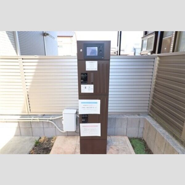 Azalea辻前　B 宅配ボックス