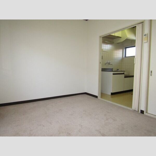 ミキハイツ 原状回復工事中につき、前回募集時のお写真です。