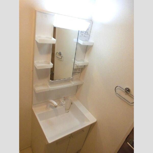 エクセリア西小岩 洗髪洗面化粧台