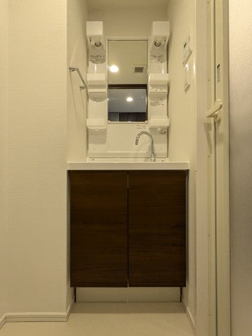 ハーモニーレジデンス蒲田アートヴィラ 玄関