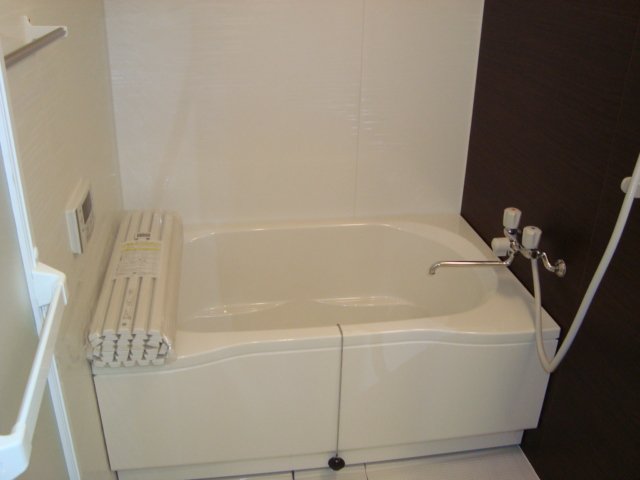 フォーマルハウト00102号室 バス