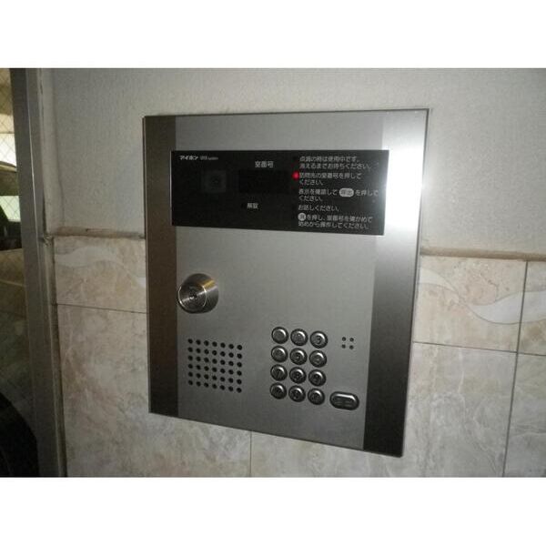 パラドール両国205号室 エントランス