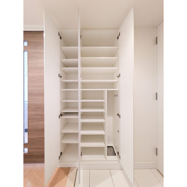 エミリブ下落合0610号室 靴箱