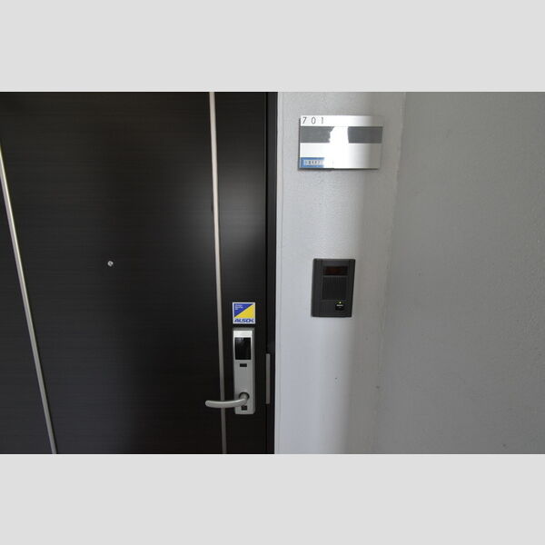 YamazakiSekiyuBLD701号室 玄関