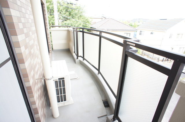 フロイデ勝田台壱番館0301号室 バルコニー