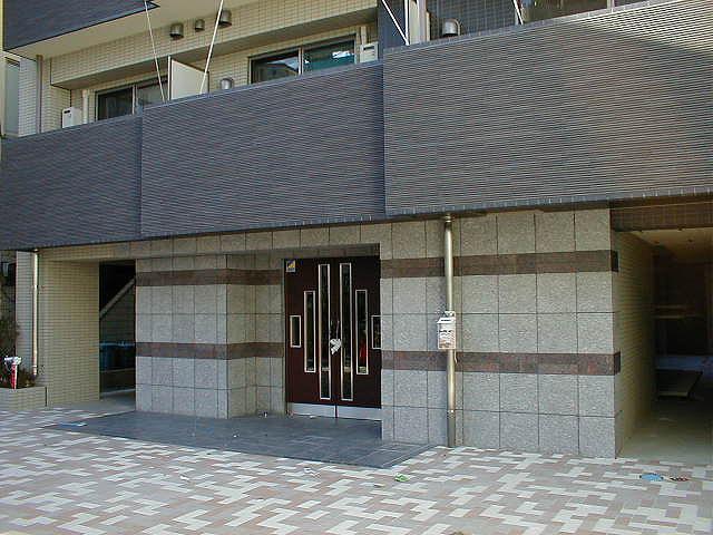 ステージファースト新中野 エントランス