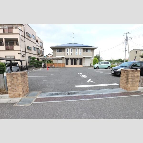 ラフォーレ上ノ台　A 駐車場