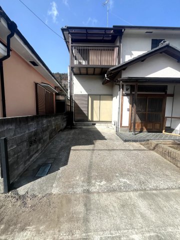 日向和田1丁目 横幅2.9mで広々！奥行きは 最大で約4.5mまで可能