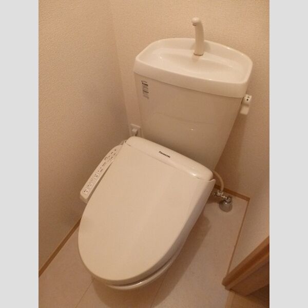 ルミエル　N101号室 同建物別部屋の参考画像