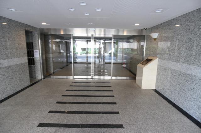 リガーレ　プレズント　氷川台 エントランス