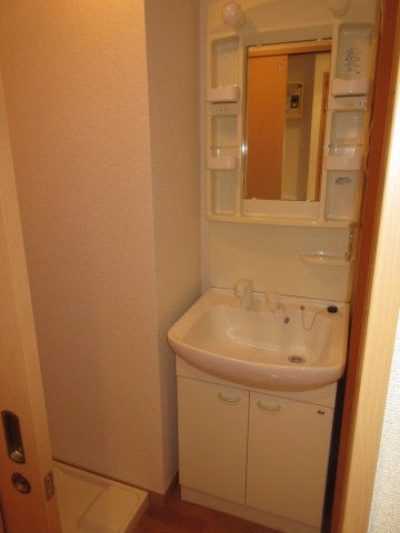 ルネス・グリーンピーク 洗面