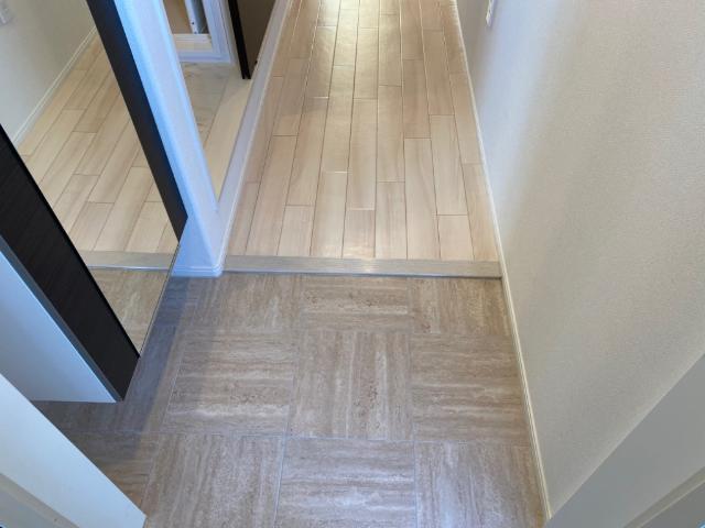 セントラルセブン203号室 玄関（イメージ）