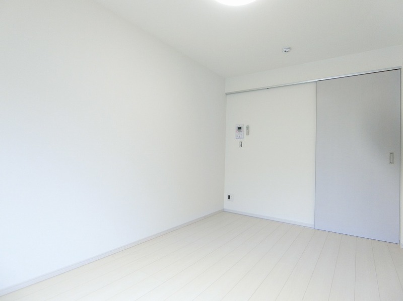 リブリ・ソレイユミタカ1階 部屋その他