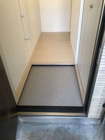 Ｌｉｂｅｒｔｅ東尾久1階 玄関