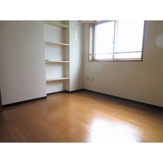 エコタワーバオバブ0201号室 内観