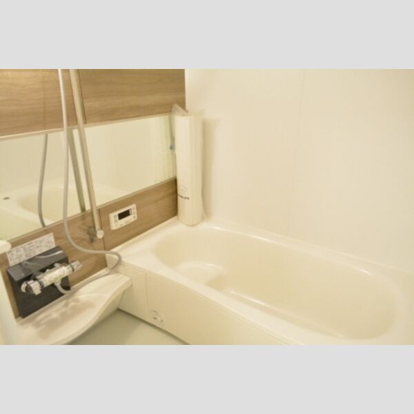 ベルーザ東船橋106号室 ベルーザ東船橋お風呂