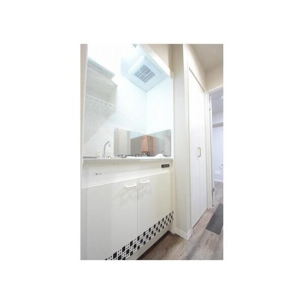 ダイヤモンドレジデンス新宿205号室 同建物別部屋の参考画像