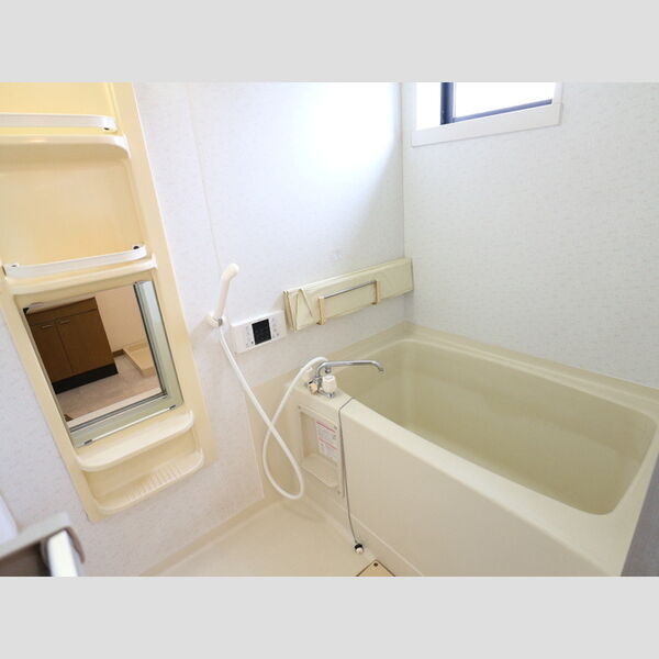 ボーヌファムⅠⅡ　Ⅰ バス