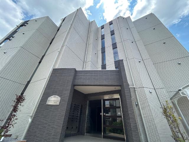 ハートランド高幡不動106号室 外観写真（昼）