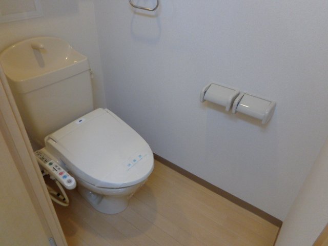 ローデア00402号室 シャワー付トイレ