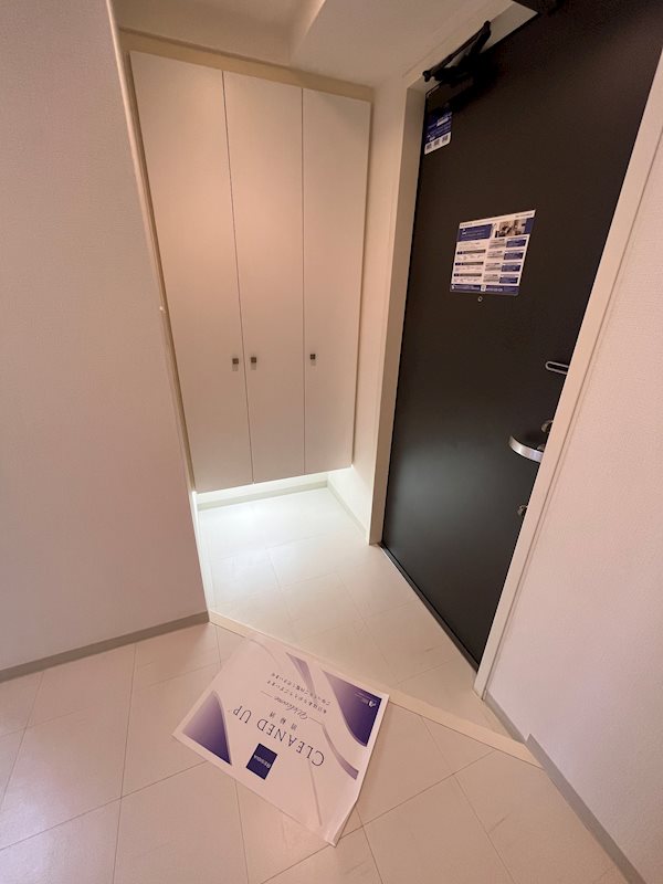 レジディア中落合B棟 玄関