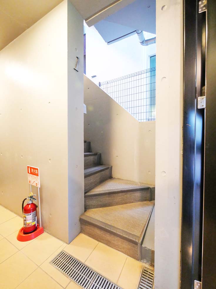 ハーモニーフラッツ不動前4階 外観