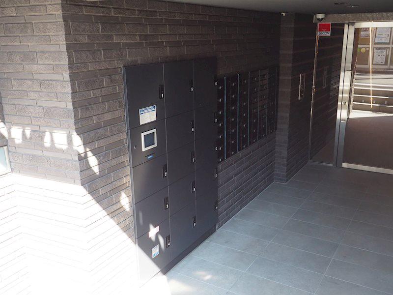 グローリオシェルト池袋本町2階 エントランス