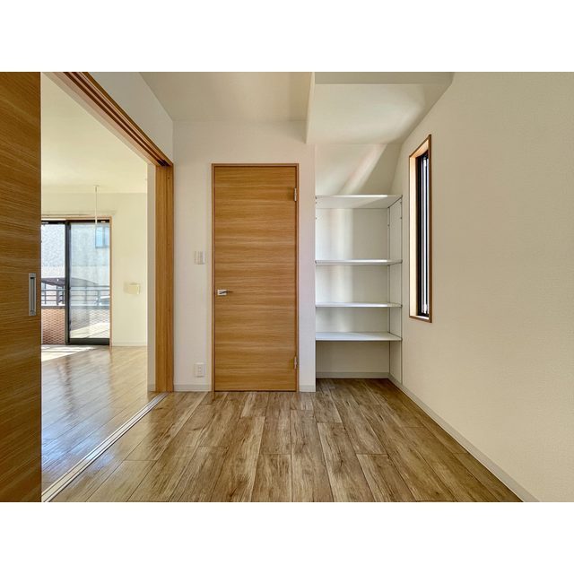 ラ　ヴィーテ101号室 ☆洋室5.2帖