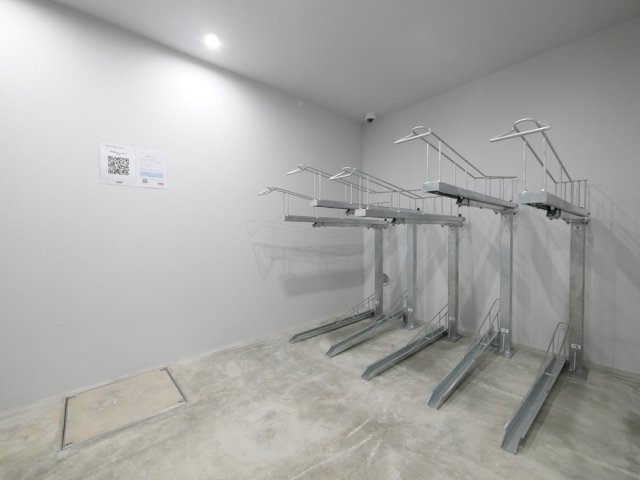 PREMIUM CUBE 中野新橋 DEUX 外観