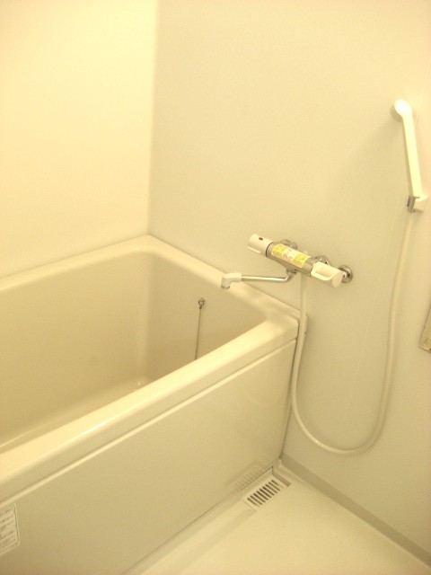 サンハイツ秋山0202号室 ※別号室の参考写真です(現況優先・仕様違いの場合あり)