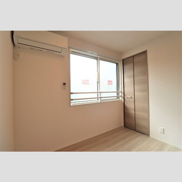 セレスティア高島平Ⅱ201号室 洋室