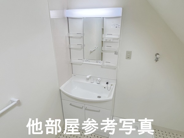 メゾンセレナイト 洗面