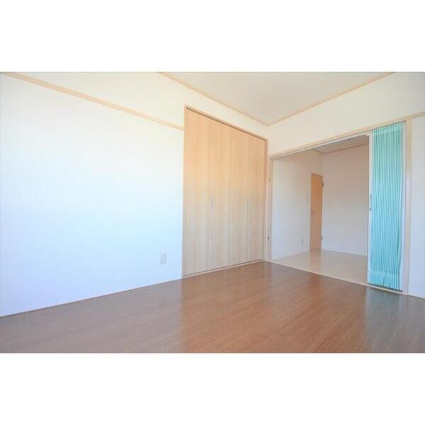 サンフラワー池谷401号室 リビング