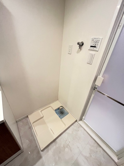 レジディア芝浦9階 洗濯機置場