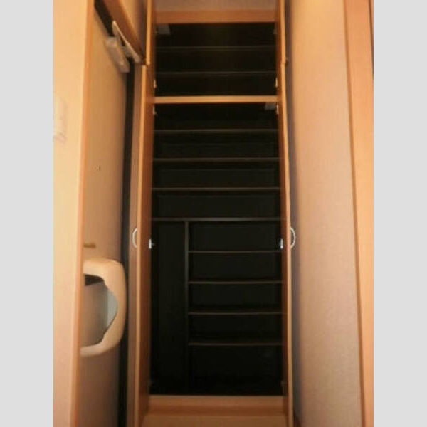 グラン　セーヌⅡ103号室 シューズBOX　例