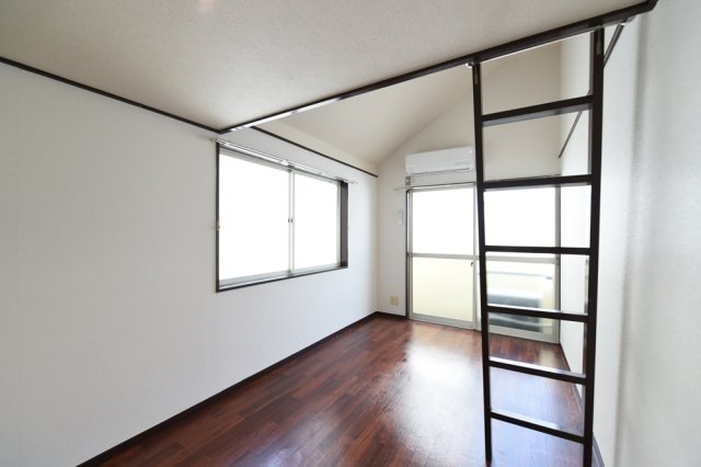 カーサ・フェリス2階 同建物別部屋の参考画像