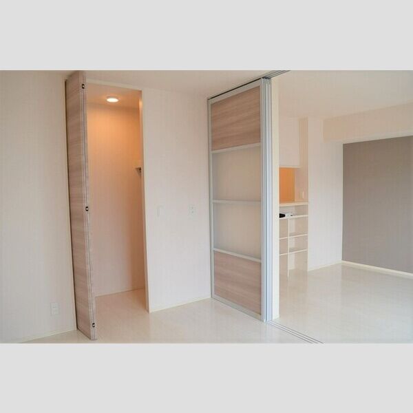 マ・メゾン102号室 同建物別部屋の参考画像